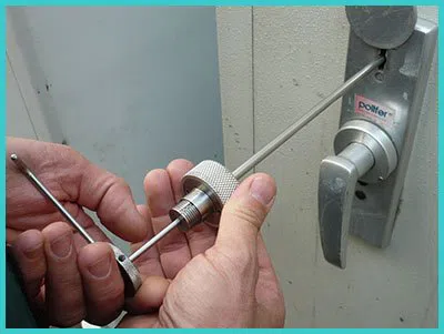 Advanced Locksmith Service Oak Lawn, IL 708-303-9354 - 5-lock-opening